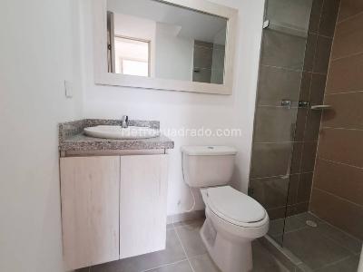 Apartamento de 3 alcobas en venta en Santa Ana, Bello, 54 m² · foto 10 de 20