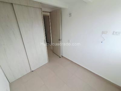 Apartamento de 3 alcobas en venta en Santa Ana, Bello, 54 m² · foto 11 de 20