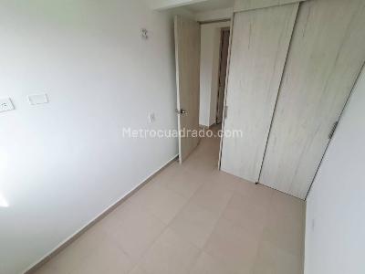 Apartamento de 3 alcobas en venta en Santa Ana, Bello, 54 m² · foto 13 de 20