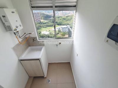 Apartamento de 3 alcobas en venta en Santa Ana, Bello, 54 m² · foto 16 de 20