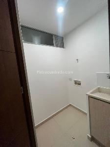 Apartamento de 3 alcobas en arriendo en El Poblado, Medellín, 100 m² · foto 17 de 20