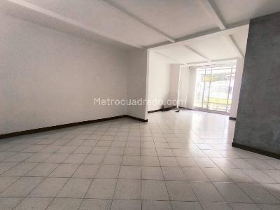 Apartamento de 4 alcobas en arriendo en El Poblado, Medellín, 95 m² · foto 4 de 20