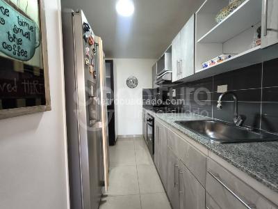 Apartamento de 3 alcobas en venta en Los Balsos, Medellín, 99 m² · foto 6 de 20