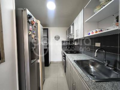 Apartamento de 3 alcobas en venta en Los Balsos, Medellín, 99 m² · foto 7 de 20