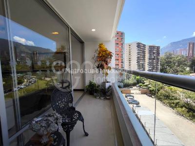 Apartamento de 3 alcobas en venta en Los Balsos, Medellín, 99 m² · foto 20 de 20
