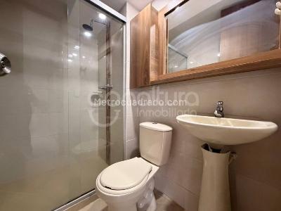 Apartamento de 3 alcobas en venta en Los Gomez, Itagüí, 55 m² · foto 7 de 13