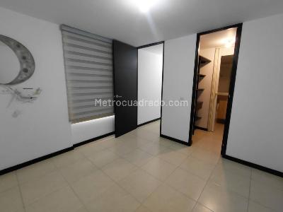 Apartamento en venta en Ditaires, Itagüí · foto 6 de 14