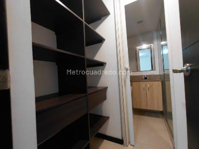 Apartamento en venta en Ditaires, Itagüí · foto 9 de 14