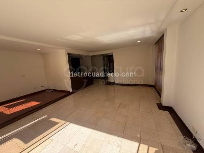 Apartamento de 3 alcobas en venta en La Concha, Medellín, 107 m² · foto 7 de 20