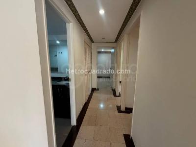 Apartamento de 3 alcobas en venta en La Concha, Medellín, 107 m² · foto 10 de 20