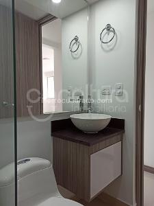 Apartamento de 2 alcobas en venta en Suramerica, Itagüí, 66 m² · foto 10 de 17