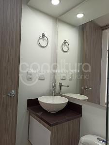 Apartamento de 2 alcobas en venta en Suramerica, Itagüí, 66 m² · foto 14 de 17