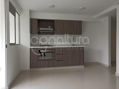 Apartamento de 2 alcobas en venta en Suramerica, Itagüí, 66 m² · foto 3 de 17