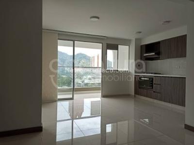 Apartamento de 2 alcobas en venta en Suramerica, Itagüí, 66 m² · foto 4 de 17
