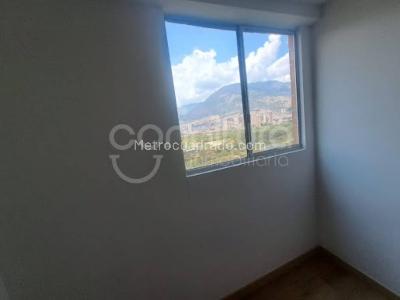 Apartamento de 3 alcobas en venta en Madera, Bello, 68 m² · foto 11 de 20