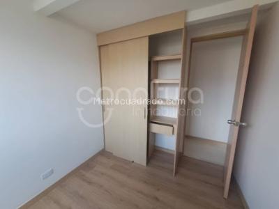 Apartamento de 3 alcobas en venta en Madera, Bello, 68 m² · foto 16 de 20