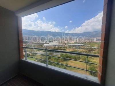 Apartamento de 3 alcobas en venta en Madera, Bello, 68 m² · foto 8 de 20