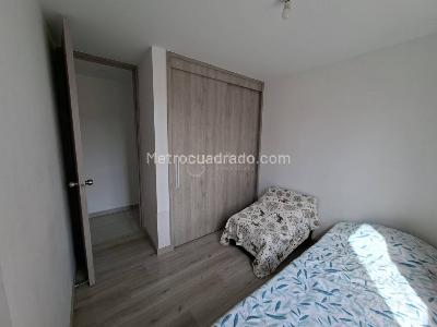 Apartamento de 3 alcobas en venta en Aves Maria, Sabaneta, 69 m² · foto 12 de 14