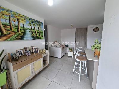 Apartamento de 3 alcobas en venta en Aves Maria, Sabaneta, 69 m² · foto 3 de 14