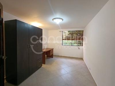 Apartamento de 4 alcobas en arriendo en Carlos E Restrepo, Medellín, 120 m² · foto 6 de 11