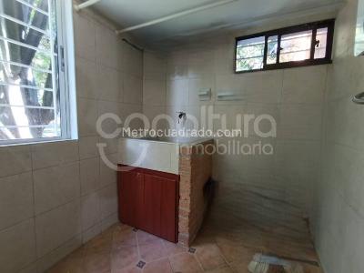 Apartamento de 4 alcobas en arriendo en Carlos E Restrepo, Medellín, 120 m² · foto 11 de 11