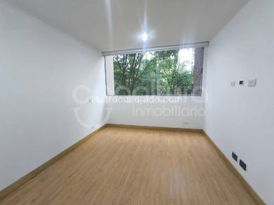 Apartamento de 3 alcobas en arriendo en Santa Fe, Medellín, 99 m² · foto 12 de 20