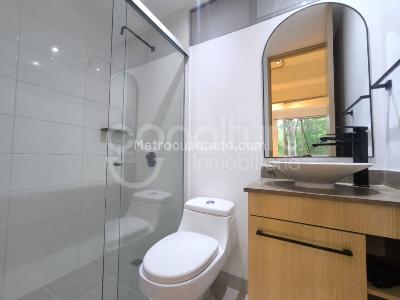 Apartamento de 3 alcobas en arriendo en Santa Fe, Medellín, 99 m² · foto 18 de 20