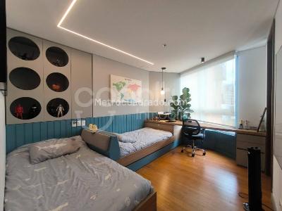 Apartamento en venta en El Tesoro, Medellín · foto 15 de 20