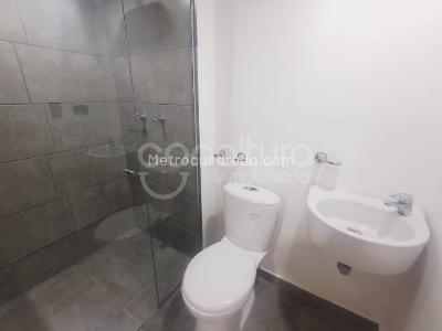Apartamento de 2 alcobas en venta en Amazonia, Bello, 50 m² · foto 11 de 15