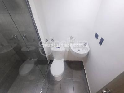 Apartamento de 2 alcobas en venta en Amazonia, Bello, 50 m² · foto 14 de 15