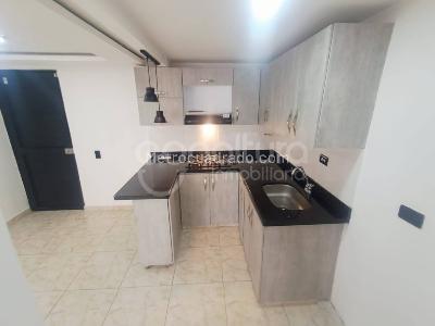 Apartamento de 2 alcobas en venta en Amazonia, Bello, 50 m² · foto 3 de 15