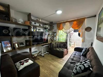 Apartamento en venta en Loma Del Barro, Envigado · foto 7 de 13
