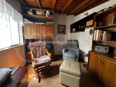 Apartamento en venta en Loma Del Barro, Envigado · foto 8 de 13