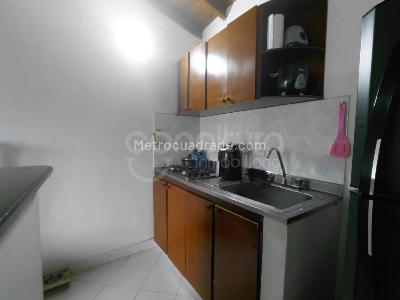 Apartaestudio en venta en San Javier, Medellín, 32 m² · foto 3 de 13