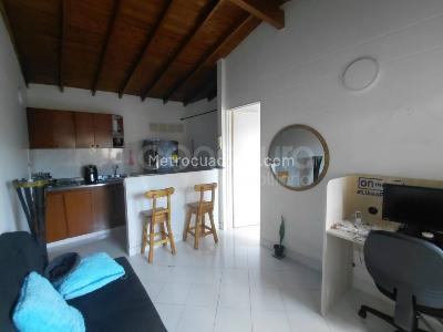 Apartaestudio en venta en San Javier, Medellín, 32 m² · foto 4 de 13