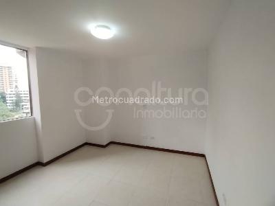 Apartamento de 3 alcobas en arriendo en Los Balsos, Medellín, 115 m² · foto 10 de 19