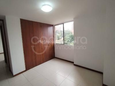 Apartamento de 3 alcobas en arriendo en Los Balsos, Medellín, 115 m² · foto 13 de 19