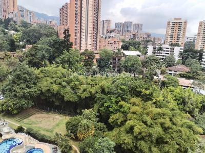 Apartamento de 3 alcobas en arriendo en Los Balsos, Medellín, 115 m² · foto 19 de 19