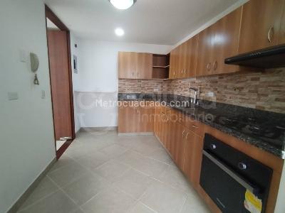 Apartamento de 3 alcobas en arriendo en Los Balsos, Medellín, 115 m² · foto 2 de 19