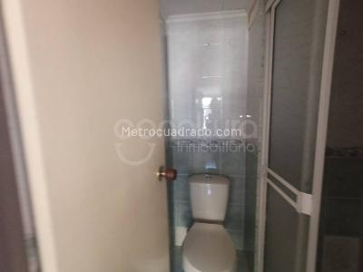 Apartamento de 3 alcobas en venta en Amazonia, Bello, 67 m² · foto 14 de 17