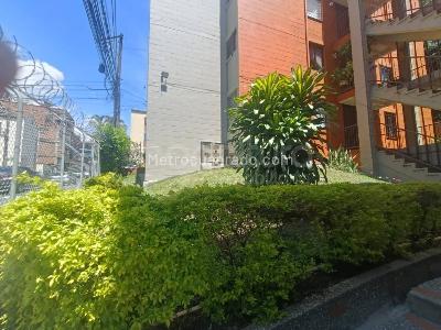 Apartamento de 3 alcobas en venta en Amazonia, Bello, 67 m² · foto 17 de 17
