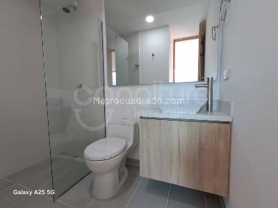 Apartamento de 2 alcobas en venta en San Jose, Sabaneta, 87 m² · foto 15 de 19