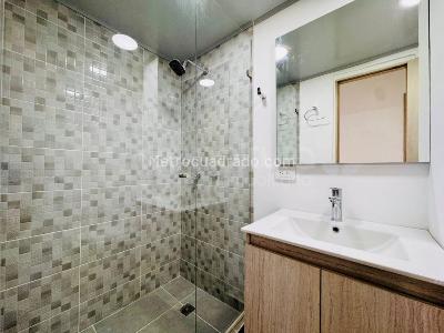 Apartamento de 3 alcobas en venta en La Colina, Medellín, 62 m² · foto 16 de 19