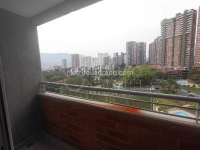 Apartamento en venta en Ditaires, Itagüí · foto 16 de 18