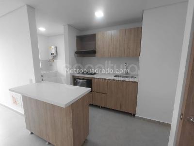 Apartamento en venta en Ditaires, Itagüí · foto 3 de 18