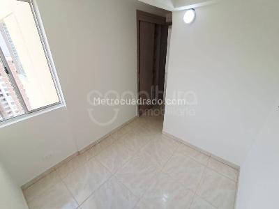 Apartamento de 3 alcobas en venta en La Navarra, Bello, 58 m² · foto 14 de 20