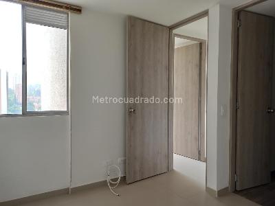 Apartamento en venta en Suramerica, Itagüí · foto 8 de 19