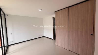 Apartamento de 3 alcobas en venta en Castropol, Medellín, 78 m² · foto 11 de 20