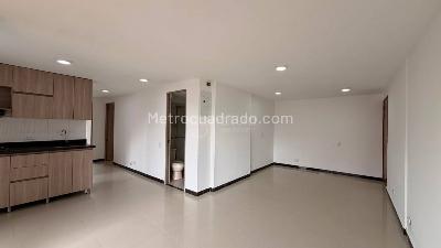 Apartamento de 3 alcobas en venta en Castropol, Medellín, 78 m² · foto 7 de 20