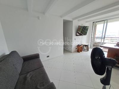 Apartamento de 3 alcobas en venta en Madera, Bello, 61 m² · foto 3 de 15